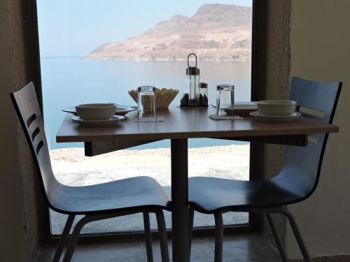 Restaurant, Mujib Chalets in Dead Sea