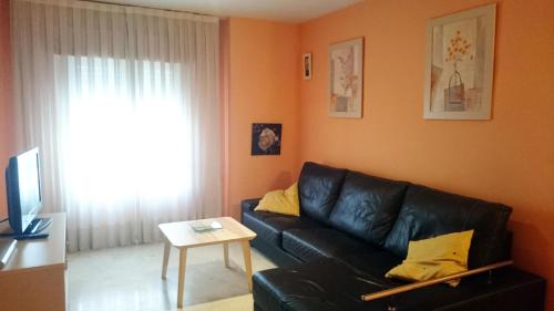 RentalSevilla Moderno apartamento en Santa Cruz con Parking para coche mediano