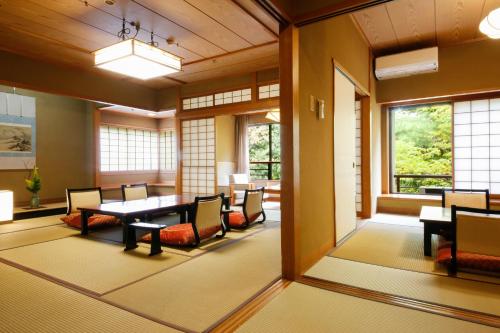 Japanese-Style Suite Room