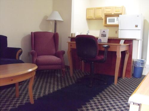 Americas Best Value Inn Three Rivers