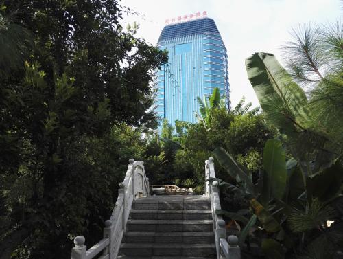 Chinese Yew Lake Hotel