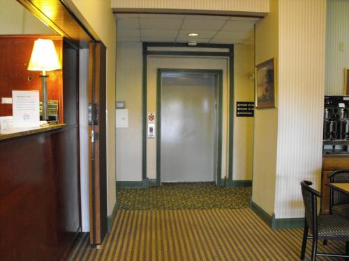 Americas Best Value Inn Three Rivers