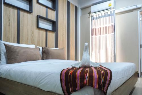 Supreme Place Room Type - Deluxe King Room