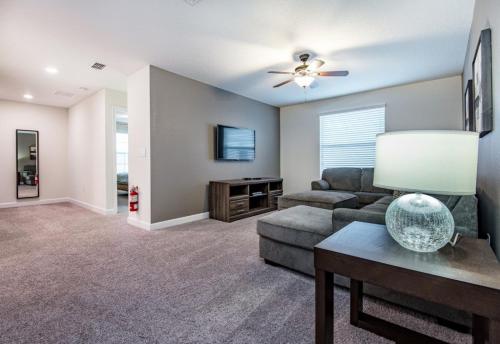 Champions Home 2261 - image 6