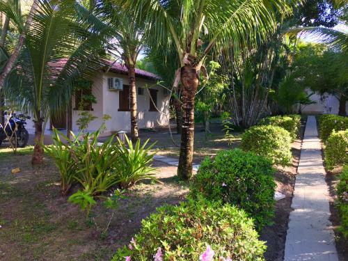 Pousada Tropical Ideally located in the prime touristic area of Arraial Dajuda, Pousada Tropical promises a relaxing and wonderful visit. The hotel has everything you need for a comfortable stay. Facilities like 24-h