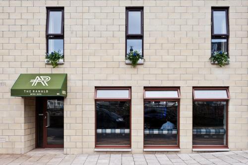 The Ranald Hotel - image 3