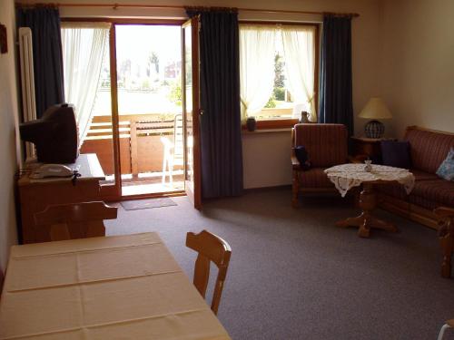One-Bedroom Apartment with South-Facing Balcony image 2