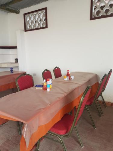 Удобства, Miritini Golden Guest House in Miritini