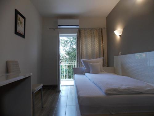 Pensiune Xe-Mar in 阿拉德