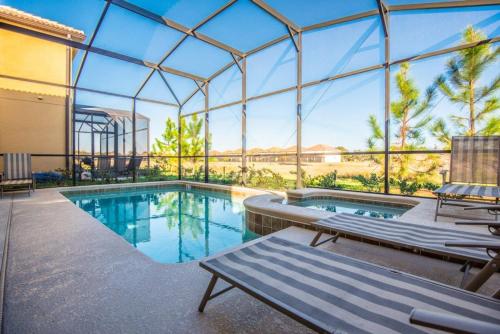 Solterra Villa 8645E - image 2