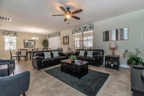Villa on Rolling Fairway 8541E - image 9