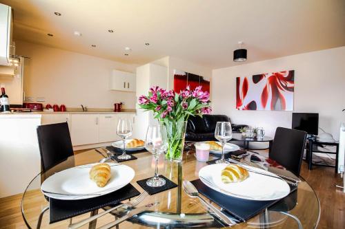 UR City Pad - Regent Wharf - Apartment - Walsall