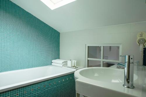 Hôtel de la Place du Louvre - Esprit de France - image 13