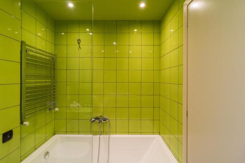 Two-Bedroom Superior Apartment image 4