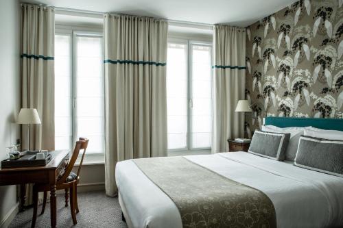 room detail thumbnail 0