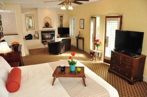The Eagle Inn - image 2