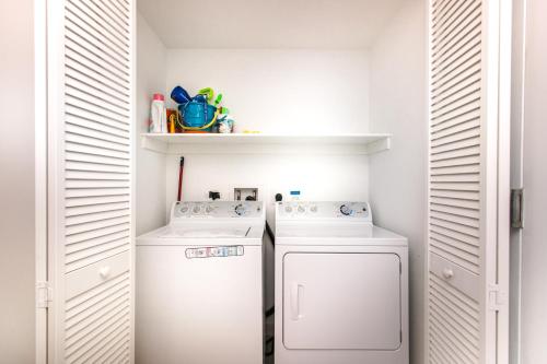 Three-Bedroom Apartment image 2