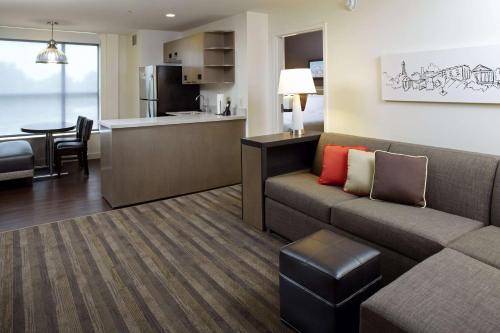Hyatt House Charleston - Historic District - image 6