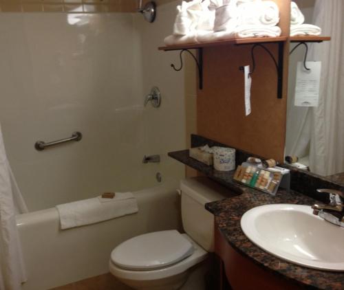Executive Queen Room - New Building image 6