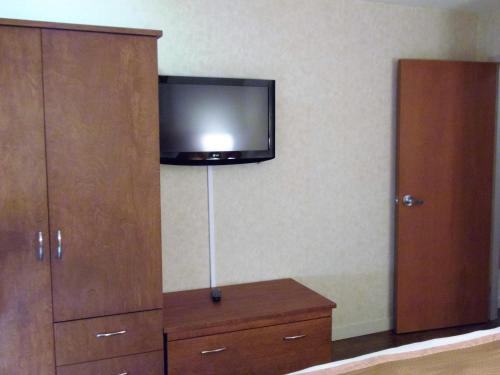 Executive Queen Room - New Building image 4