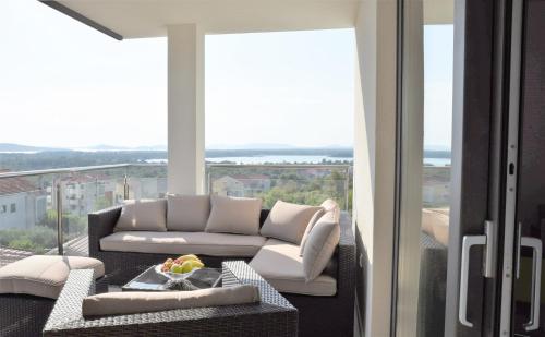 Villa M - Your business & holiday apartment in Sibenik, Šibenik