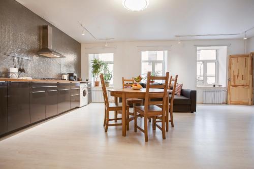 Apartment Konyushennaya - image 7