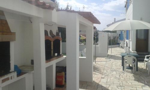  Apartamentos Campos 2 in Porto Covo