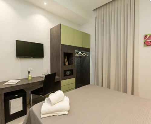 Napoli Suite - image 2