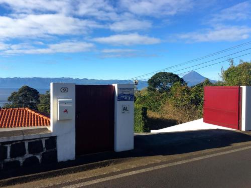  Azorean Cottage São Jorge in Cais da Urzelina