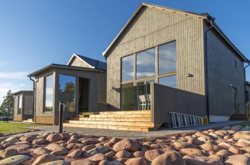 Létesítmények, Karingsund Resort in Eckero Aland