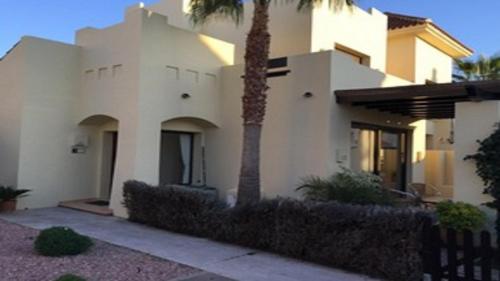  Luxurious semi detached villa on Roda Golf and Beach Resort in Torre-Pacheco