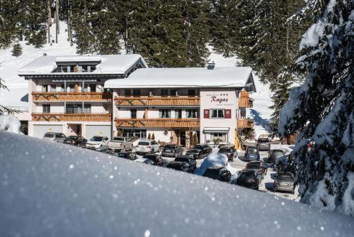 Hotel Garni Ragaz in Damüls, Österreich