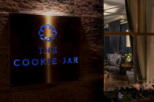 The Cookie Jar - image 12