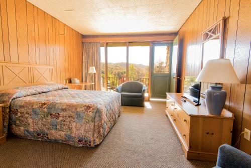 Buckhorn Lake State Resort Park - image 2