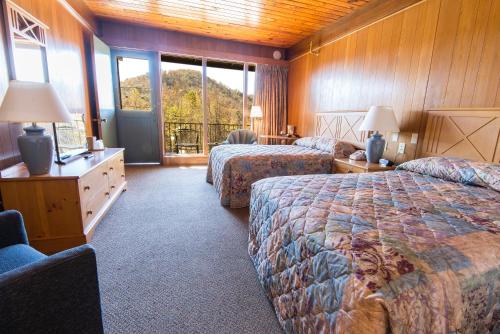 Buckhorn Lake State Resort Park - image 6