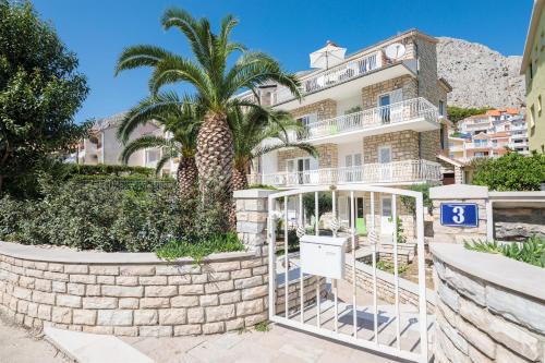 Toulouse - Split - Apartments and Room Alen