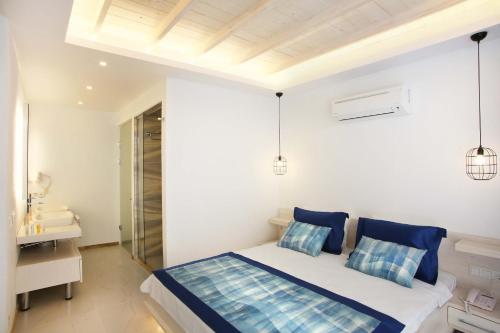 Nur Beach Hotel - image 13