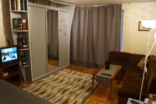 

Apartment Academia