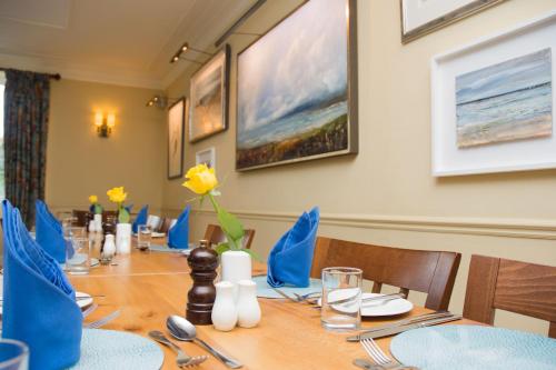 Ételek és italok, Bridgend Hotel in Bridgend