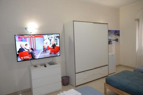 Emilio's Home - image 5