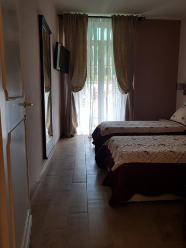 Vittoria's Bridge flat, wifi, free park, late checkin, Florencie (fotografie 10)