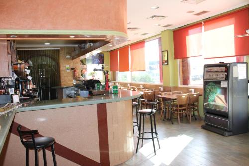 Hotel Los Palacios - image 3