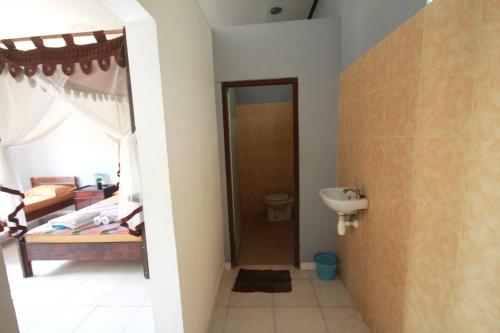 Balcony/terrace, Rambo Homestay in Bali