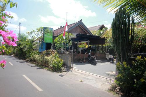 Entrance, Rambo Homestay in Bali