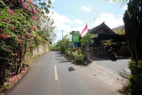 Entrance, Rambo Homestay in Bali