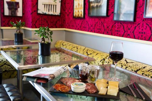 Hotel Design Sorbonne - image 4