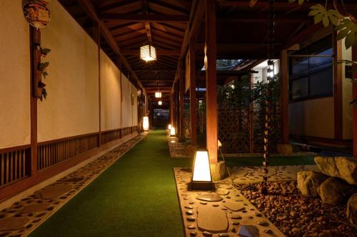 Kappo Ryokan Shiroyama - 편의 시설/서비스