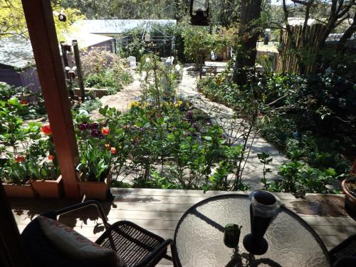 บริการและสิ่งอำนวยความสะดวก, โบว์รัล โร้ด เบดแอนด์เบรคฟาสต์ (Bowral Road Bed and Breakfast) in มิตตากอง