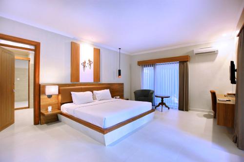 Deluxe Two-Bedroom Villa with Private Pool image 3