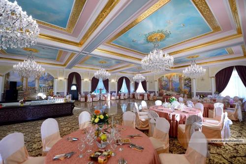 Hotel Parc Tecuci - image 4